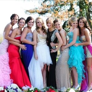 👗PROM‎ DRESSES👗